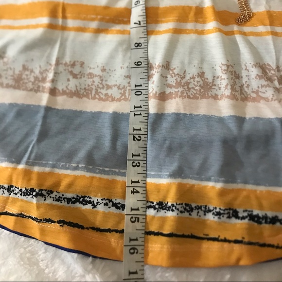 new top by Ashley blue size L with straps - Picture 4 of 9